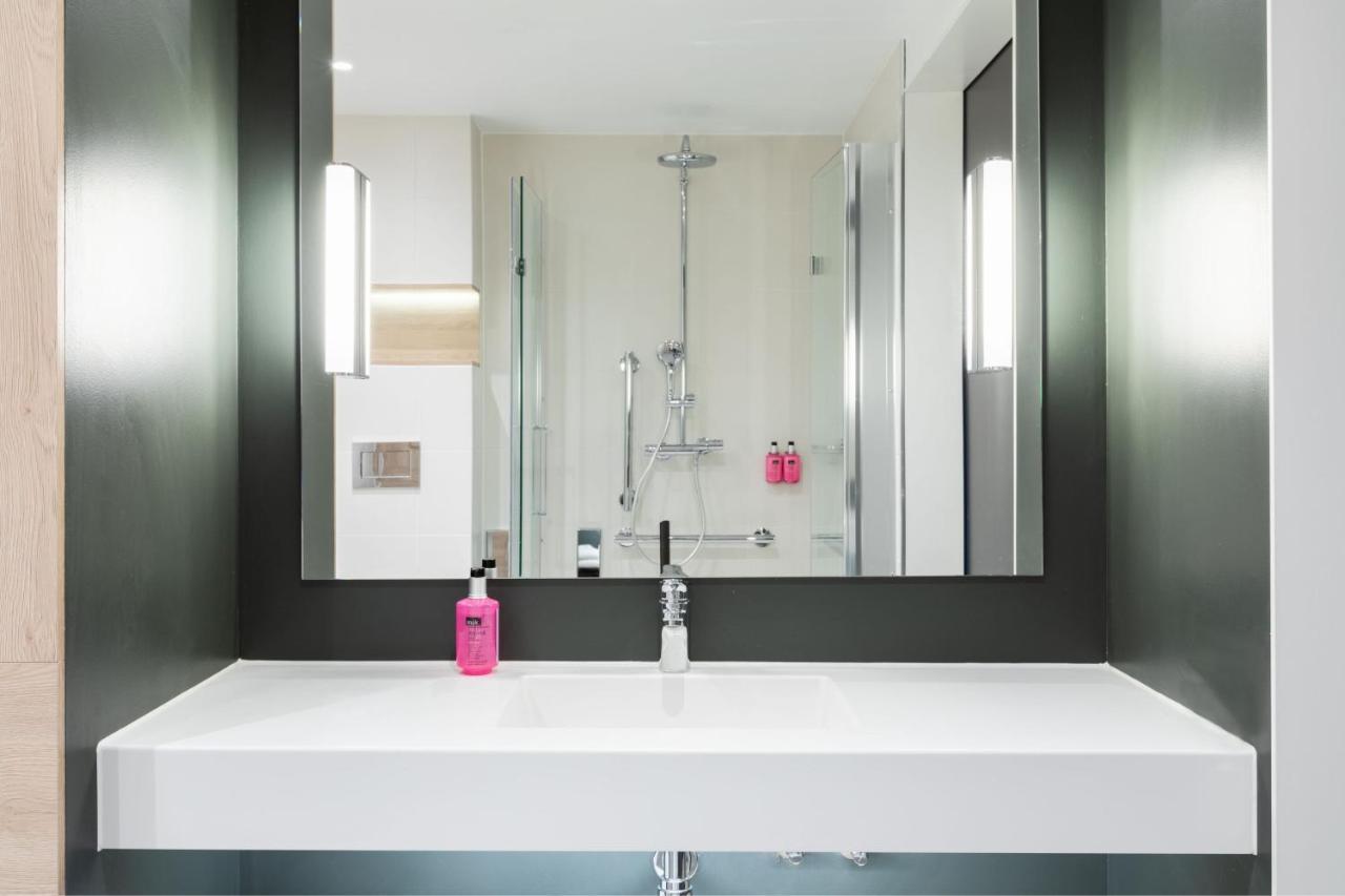 Moxy Dortmund City Extérieur photo