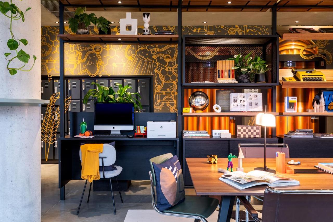 Moxy Dortmund City Extérieur photo