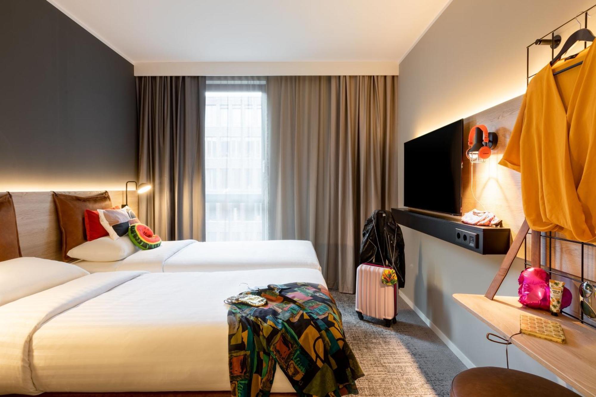 Moxy Dortmund City Extérieur photo