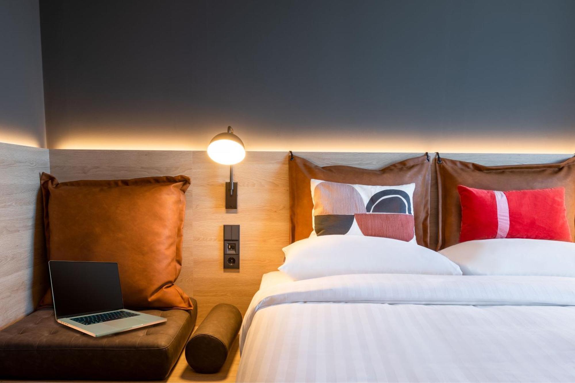 Moxy Dortmund City Extérieur photo